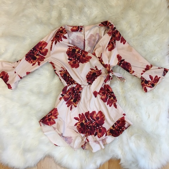 Nasty Gal Pants - Floral tie wrap romper